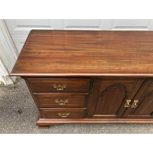 Traditional 1970s Solid Cherry Pennsylvania House Long Dresser For Sale - Image 3 of 12