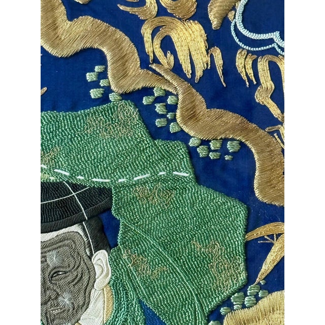 Framed Large Japanese Embroidery Silk Fukusa of Superb Quality Meiji Period For Sale In Atlanta - Image 6 of 18
