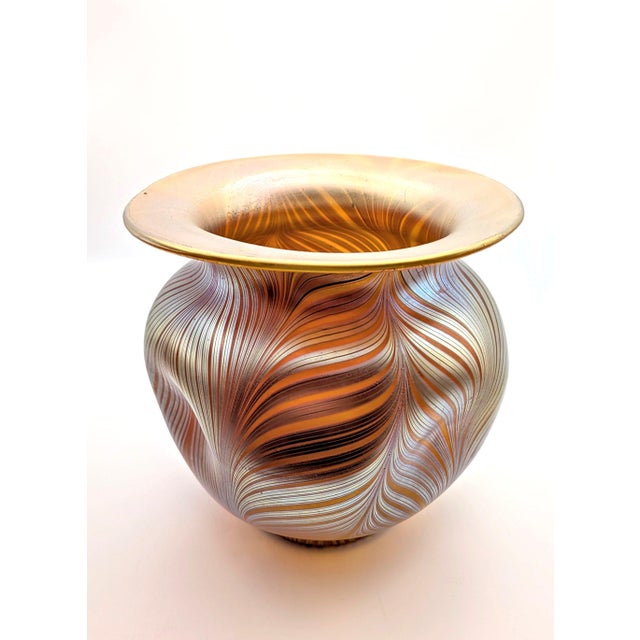 Vintage Iridescent Vase by Johann Loetz Witwe, 1890s For Sale - Image 4 of 4