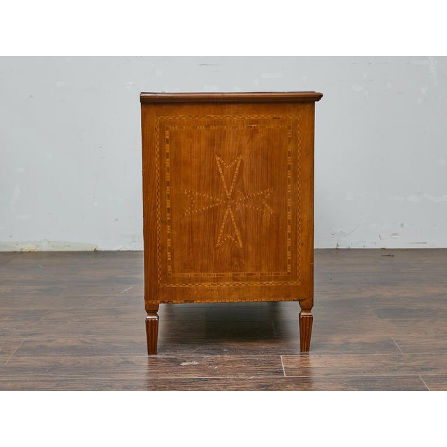 French 19th Century Louis XVI Walnut Commode with Marquetry and Brass Pulls For Sale In Atlanta - Image 6 of 10