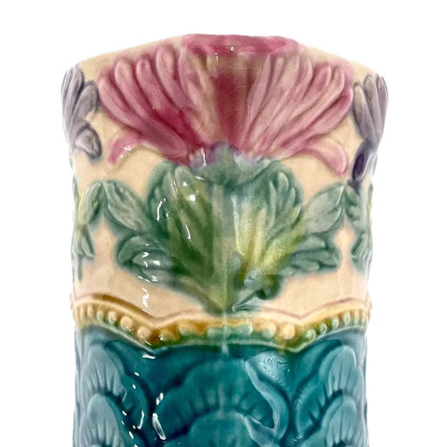 Early 20th Century Vintage Daisy & Leaf Petal Majolica Pitcher For Sale - Image 5 of 9