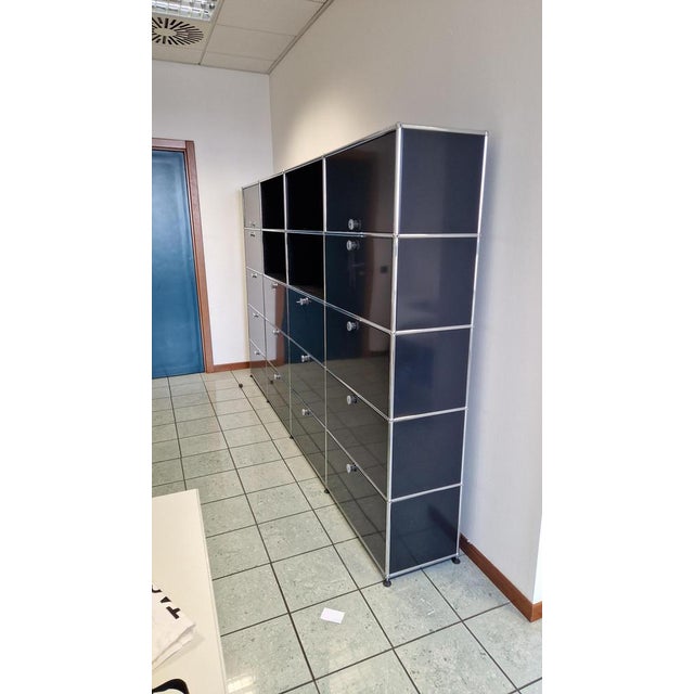 4-Module Bookcase in Chromed Metal and Blue Iron from USM Haller, 1970s For Sale - Image 4 of 18