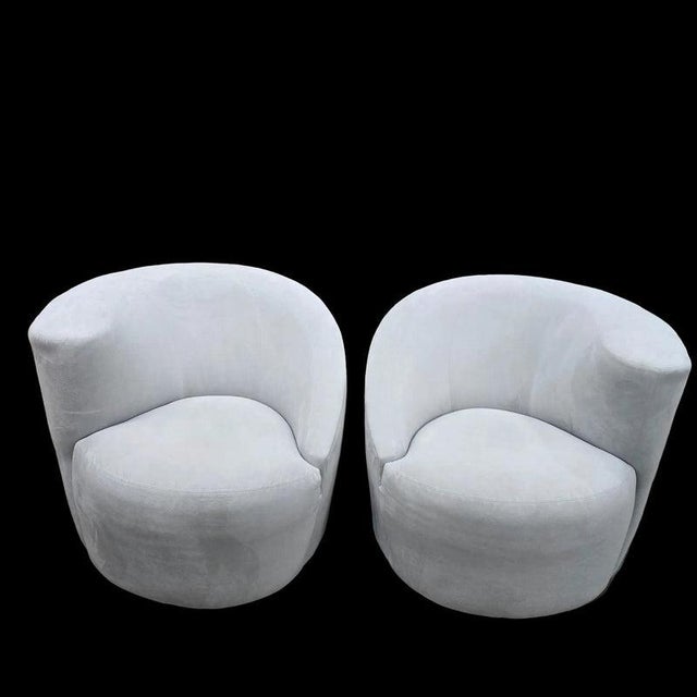 MCM Vladimir Kagan Nautilus Asymmetrical Swivel Lounge Chairs - Pair For Sale In Chicago - Image 6 of 9
