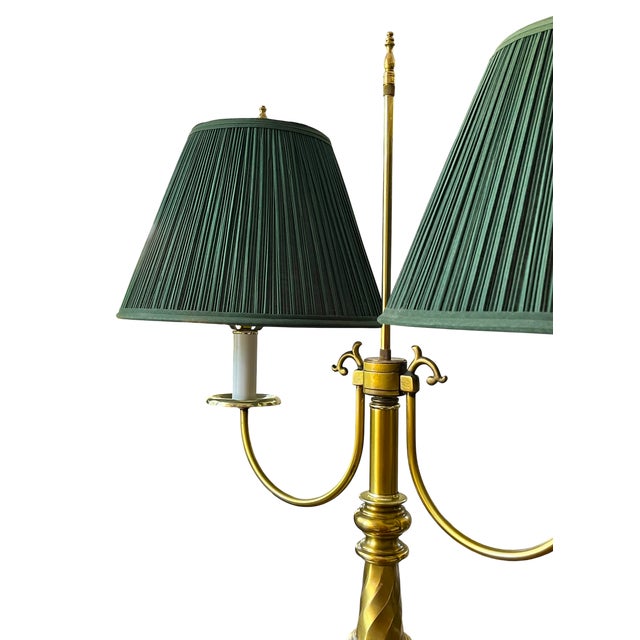 1980s Monumental Vintage Brass Bouillotte Table Lamp With Custom Hunter Green Pleated Shades — Ralph Lauren / Visual Comfort For Sale - Image 5 of 15