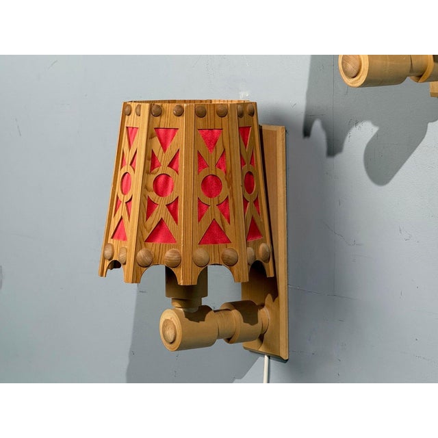1970s Swedish Modern, Wall Lights, Pine, Red Textile, Sweden, 1970s For Sale - Image 5 of 8