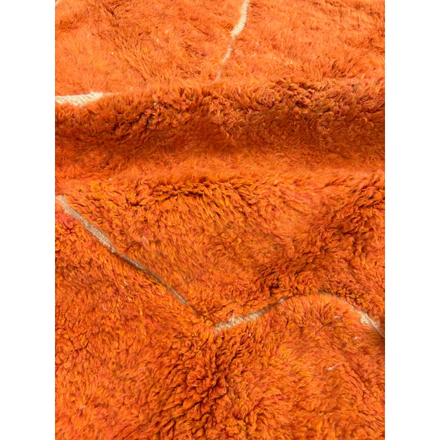 Large Moroccan Beni Ouarain Rug in Wool, 2010s For Sale - Image 6 of 12