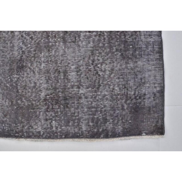 Vintage Distressed Turkish Oushak Rug in Washed Charcoal, Slate & Snow White For Sale In Phoenix - Image 6 of 11