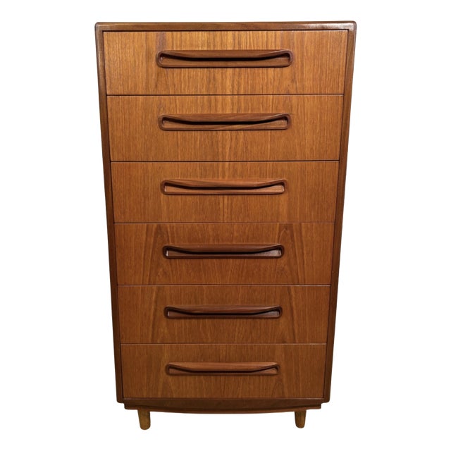 Vintage Teak Chest of Drawers by Victor Wilkins for G-Plan, 1960 For Sale