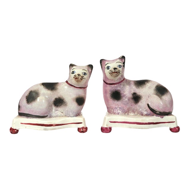 Staffordshire Pottery Cats on Cushions, Pair of Lilac Recumbent Figures Circa 1820–1840 For Sale