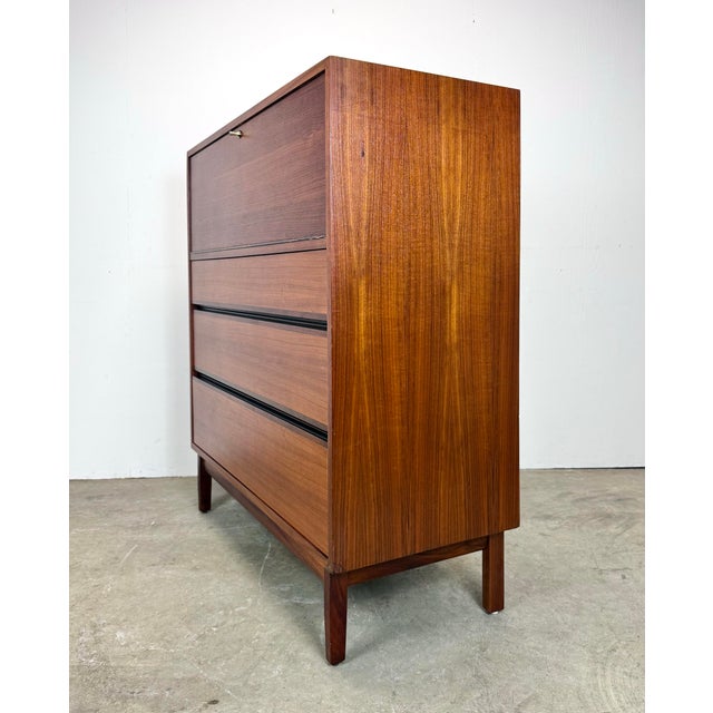Mid Century Modern Walnut Tall Dresser / Credenza by Kipp Stewart for Directional by Calvin Furniture, Restored For Sale In New York - Image 6 of 12