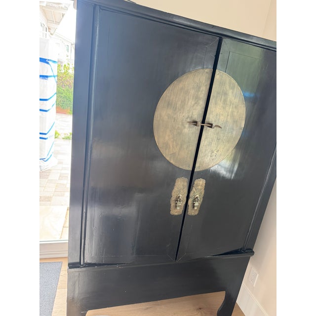 Late 19th Century 19th Century Chinese Antique Wedding Cabinet For Sale - Image 5 of 6