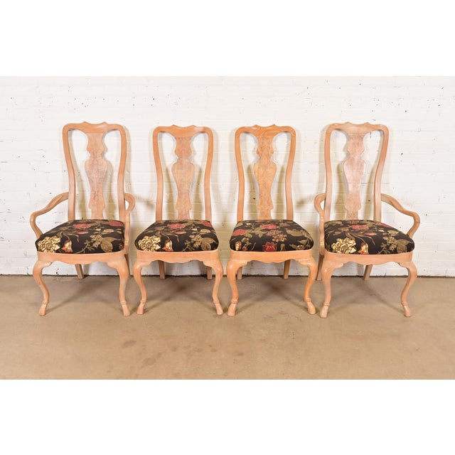 Queen Anne Drexel Heritage Queen Anne Carved Oak and Burl Wood Dining Chairs, Set of Four For Sale - Image 3 of 10