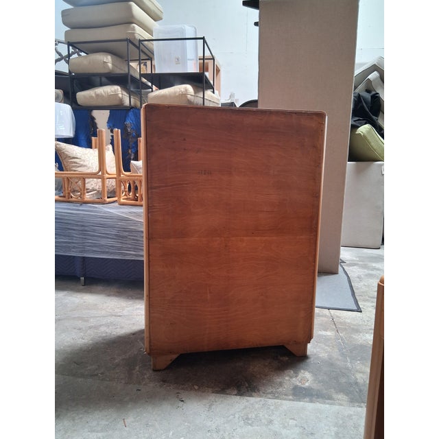 1950s Blonde Birch Five-Drawer Highboy Chest, Attributed to Heywood-Wakefield For Sale In Naples, FL - Image 6 of 7