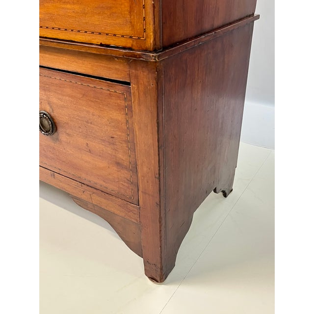 Early 20th Century English Edwardian Style Inlaid Mahogany Wardrobe With Beveled Oval Mirror For Sale - Image 6 of 16