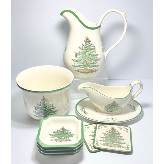 Contemporary 1980s Spode “Christmas Tree” Ceramic Dinnerware Serving Hostess Set - 9 pieces For Sale - Image 3 of 12