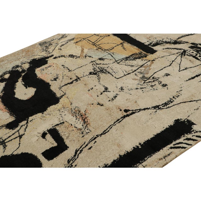 Hand-knotted in wool and natural silk, this 6×11 abstract rug by Rug & Kilim recaptures the work named “Bell & Chime” by...