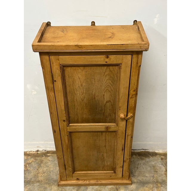 There is a quiet beauty to the simplest pieces of English country furniture. Built for usefulness rather than display,...