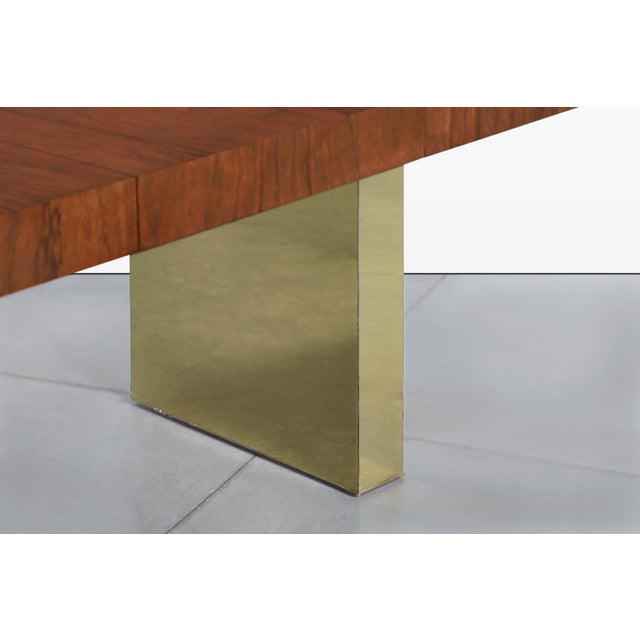 Mid-Century Modern Walnut and Brass Expanding Dining Table by Milo Baughman For Sale In Los Angeles - Image 6 of 14