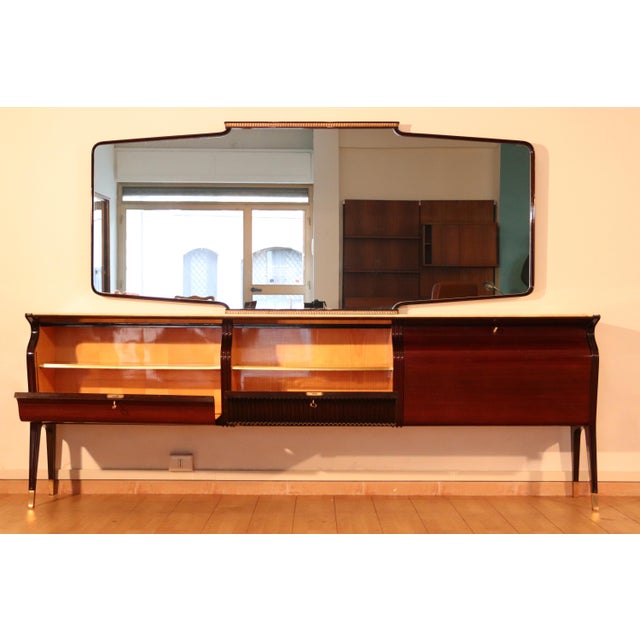 Mid-century Italian mahogany sideboard with onyx top and mirror by Osvaldo Borsani for "Mobilificio Fratelli Turri",...
