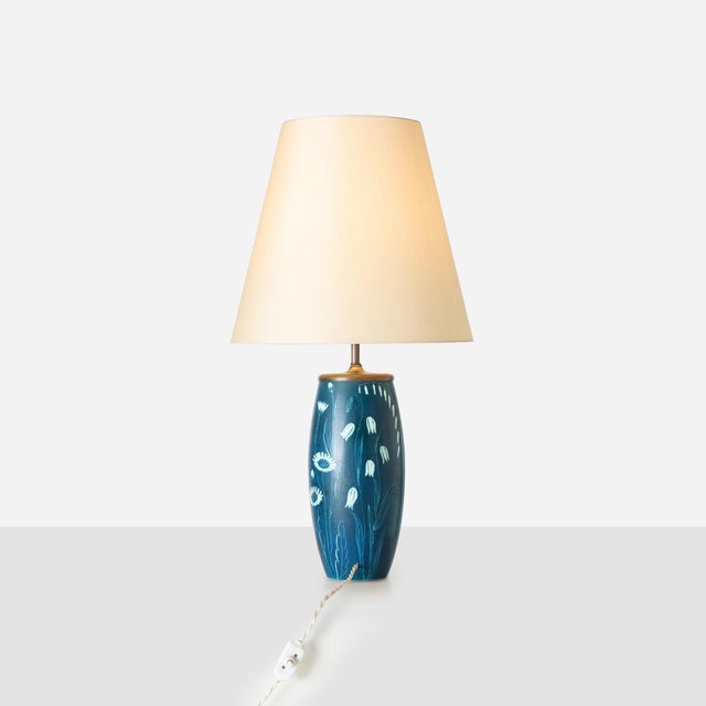 Mid-Century Modern 1950s Floral Motif Table Lamp by Hertha Bengtsson for Rörstrand For Sale - Image 3 of 15
