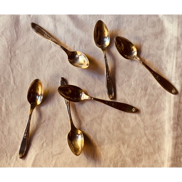 American Antique Edwardian American Silverplate Egg Cup Set, Six Cups and Six Spoons on Footed Tray - 13 pcs For Sale - Image 3 of 18