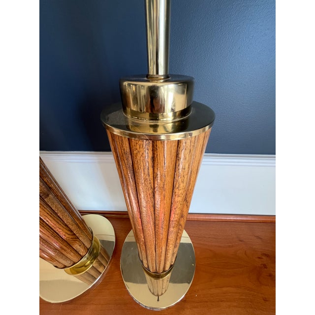 Mid-Century Modern Mid Century Vintage Fluted Wood and Brass-Tone Neoclassical Column Table Lamps For Sale - Image 3 of 8