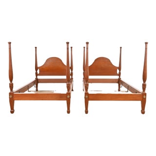 Federal Carved Mahogany Twin Poster Beds, Pair For Sale