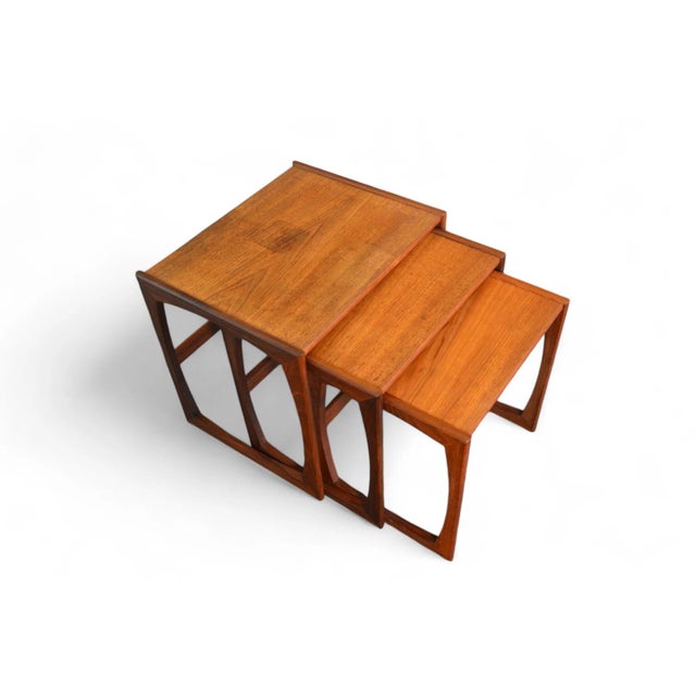 Mid 20th Century Set of 3 G Plan Quadrille Nesting Tables in Teak For Sale - Image 5 of 9