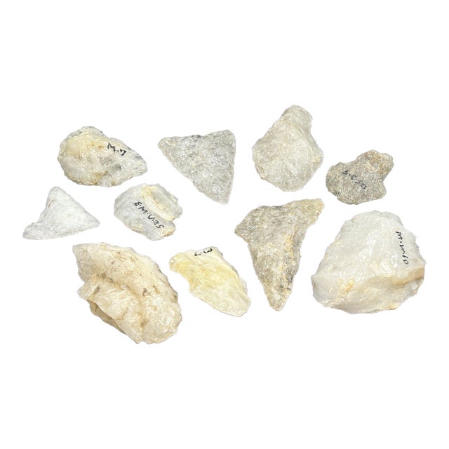 Collection of 10 Antique Connecticut River Valley Quartz Points & Scrapers — Museum Cataloged For Sale