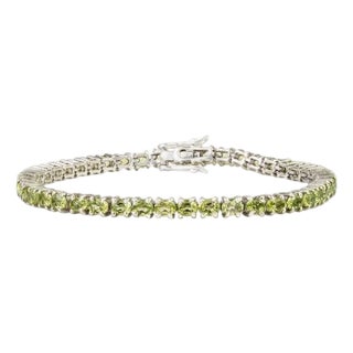 Round Cut Peridot 8.6 Carat Gemstone Sleek Bracelet in 925 Silver For Sale