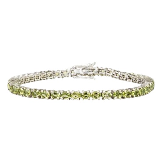 Round Cut Peridot 8.6 Carat Gemstone Sleek Bracelet in 925 Silver For Sale
