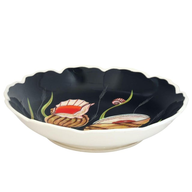 French Henriot Quimper Guy Trévoux Serving Bowl For Sale - Image 3 of 4