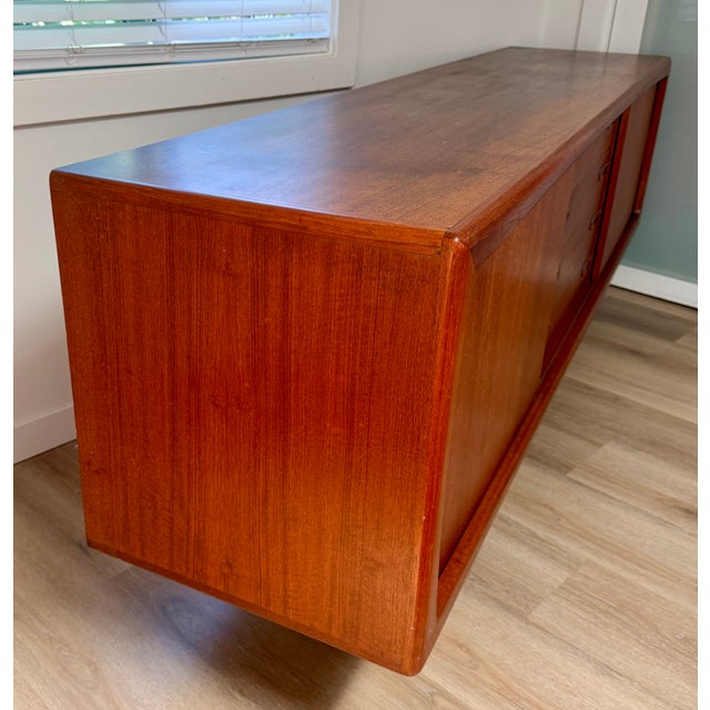 Wood h.p. Hansen Teak Sideboard, Scandinavian Modern, Denmark, 1962. Located Near Sf, Ca For Sale - Image 7 of 9