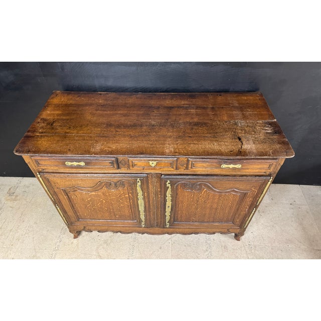 Antique French Normandy Buffet, 1780 For Sale - Image 4 of 14
