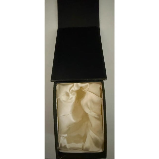 Rare 2006 Fitz and Floyd Guild Collection Jeweled Cleopatra Bird With Box For Sale - Image 11 of 12