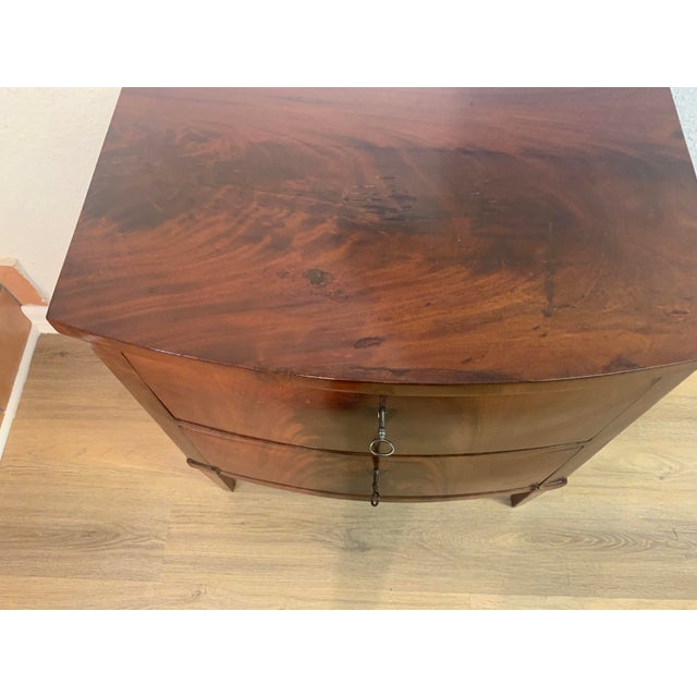 Early 19th Century Biedermeier Chest of Drawers in Mahogany, 1830 For Sale - Image 5 of 14