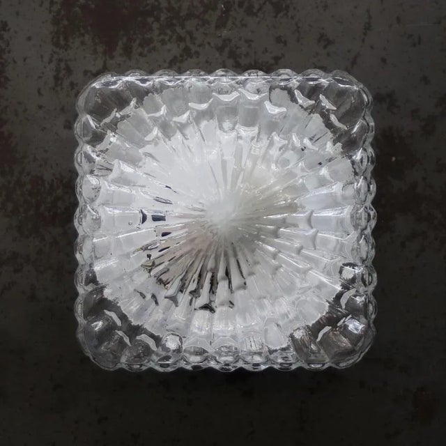 1960s Mid-Century Square Clear Glass Wall Lamp Sconce For Sale - Image 5 of 11