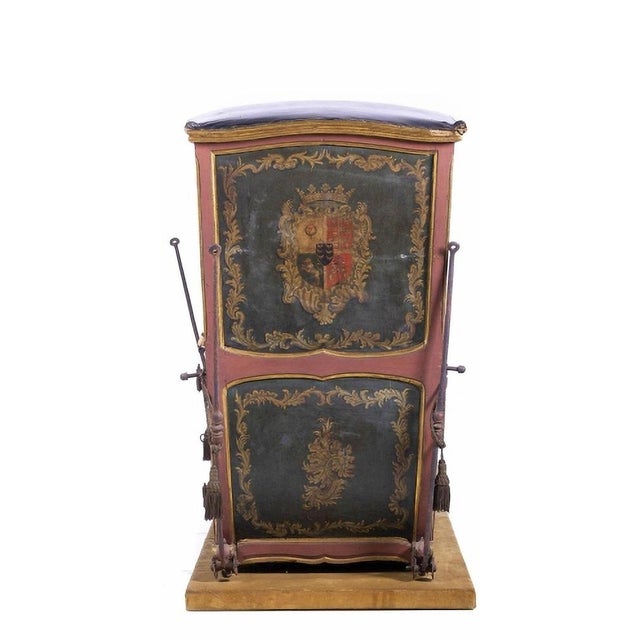 Baroque 18th Century Portuguese Sedan Chair For Sale - Image 3 of 18