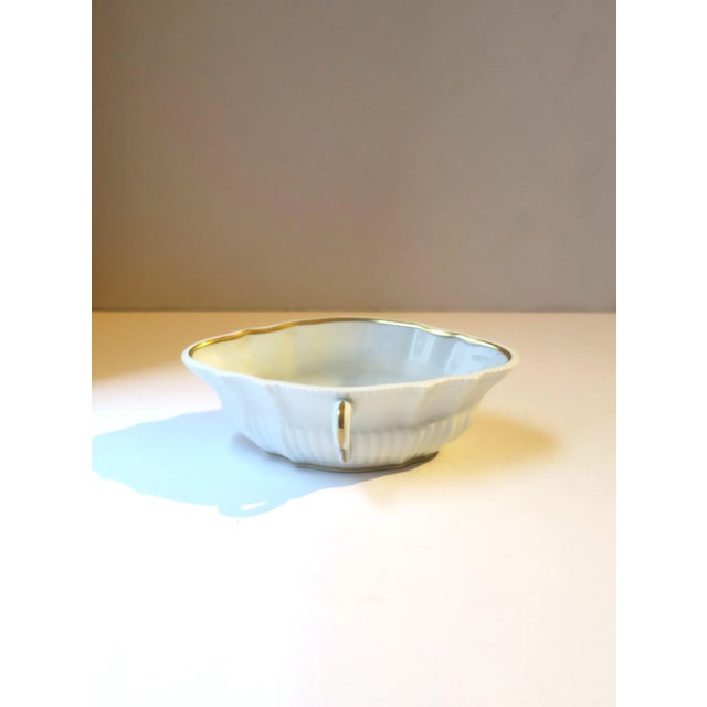 Richard Ginori Vintage Italian Blue and White Porcelain Bowl With Handles by Richard Ginori For Sale - Image 4 of 9
