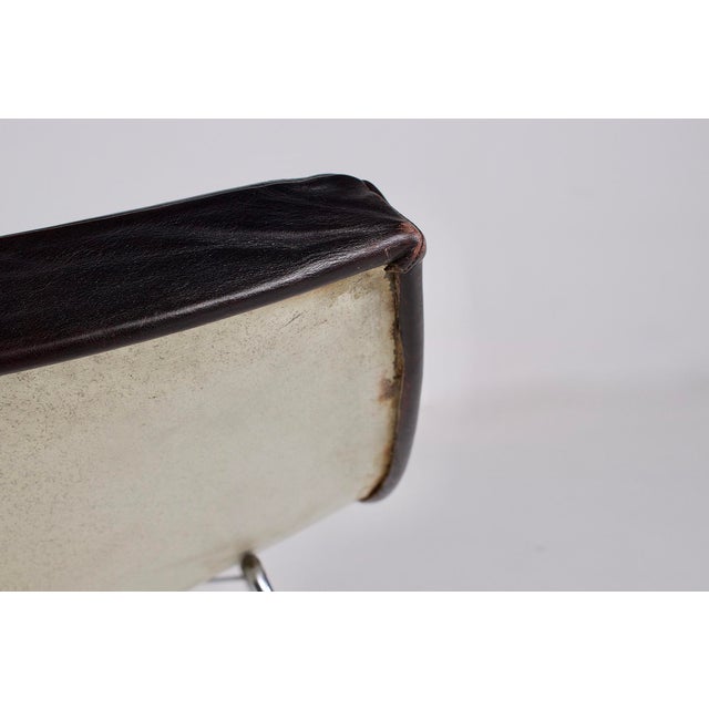 Coconut Armchair in Black Leather by George Nelson for Herman Miller, 1960s For Sale - Image 11 of 13
