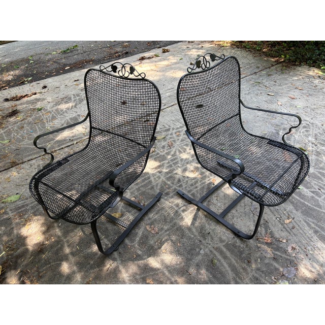 Mid 20th Century Russell Woodard Sculptura Pair of Porch Rockers, 2 Pieces, Attributed For Sale In Atlanta - Image 6 of 10