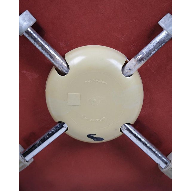 Brown Model 3207 Seven Chair with Armrest in Cognac Leather by Arne Jacobsen from Fritz Hansen, 1980s For Sale - Image 8 of 9