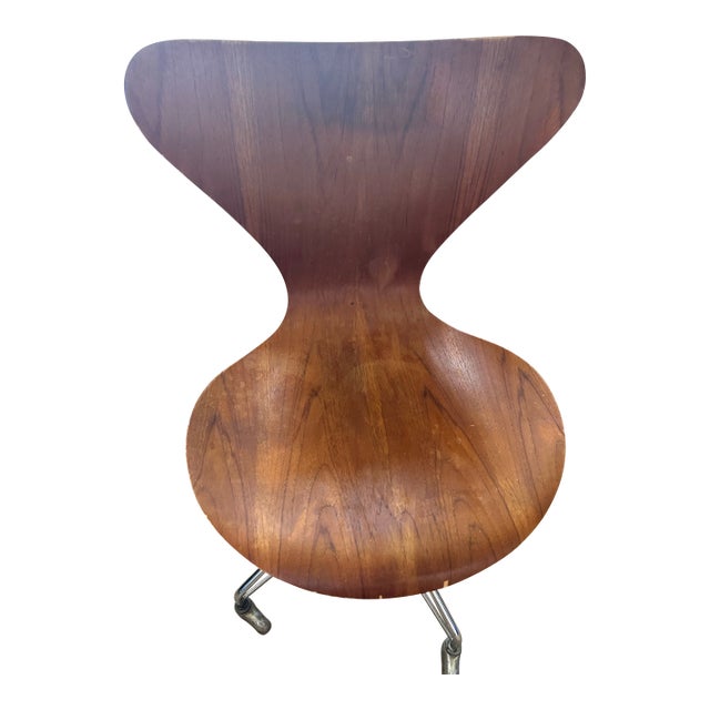 1960s Arne Jacobsen Danish Teak Adjustable-Height Swivel Desk Chair - Original Mid-Century Modern For Sale