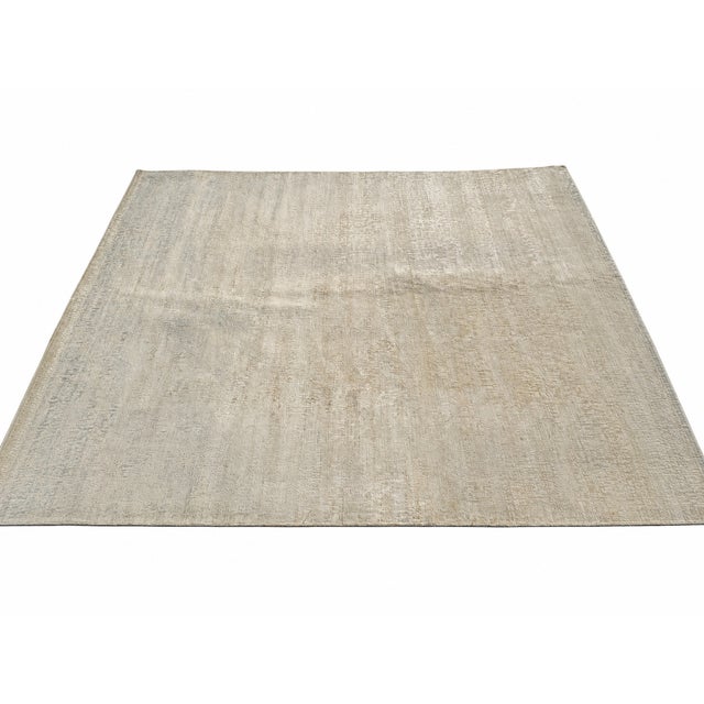 Rh Matrice Wool & Silk Rug – 10' × 14' Ivory | Hand-Knotted Wool & Silk | For Sale - Image 10 of 18