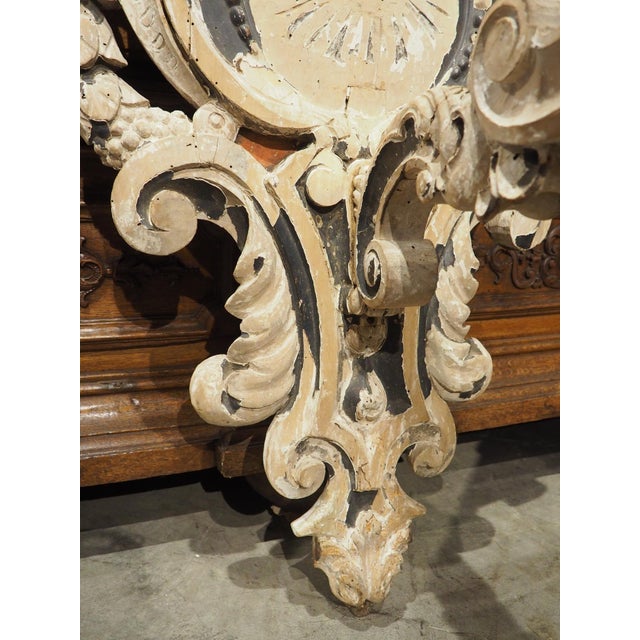 Large Antique Parcel Painted Wooden Chateau Sconce, Circa 1800 For Sale - Image 4 of 12