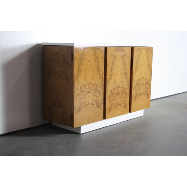 Milo Baughman Burl Wood 2-Tone Credenza Buffet For Sale - Image 10 of 11