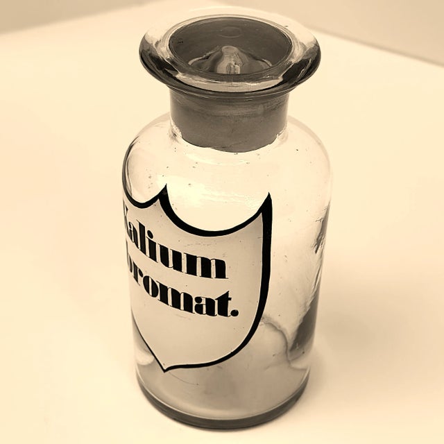 Glass Antique Glass Kalium Bromat. Apothecary Bottle With Stopper For Sale - Image 7 of 9