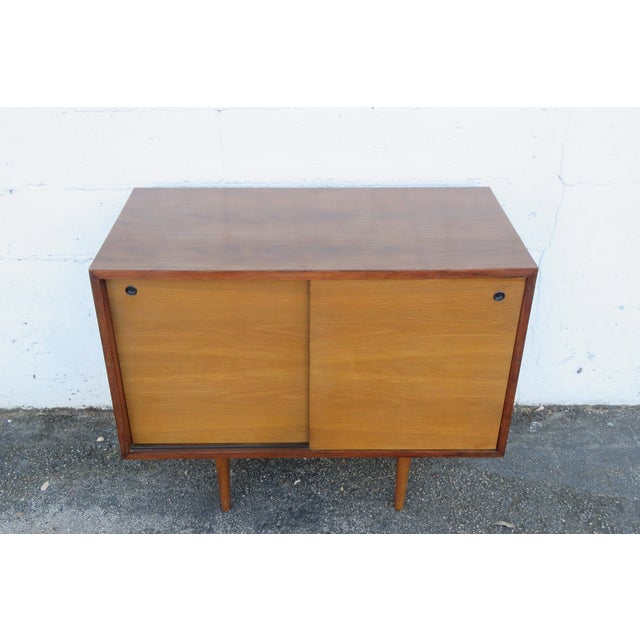 Mid Century Modern Server Buffet Tv Cabinet 6266 For Sale - Image 12 of 17