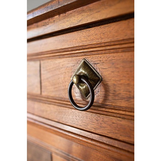 Wood 19th Century American Walnut Chest of Drawers With Knapp Joints For Sale - Image 7 of 17