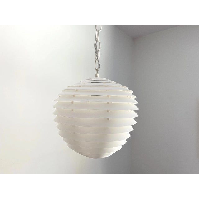 Cream 1960s Danish Modern Pendant Light For Sale - Image 8 of 13